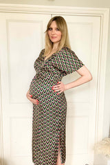 Kimono-Style Maternity & Breastfeeding Dress