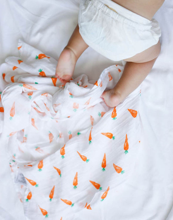 ORGANIC SWADDLE - CARROT